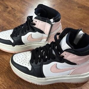Nike Air Jordan Mid - Blush - Black -White
